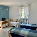 Mini-appartamenti, Lanterna Blu Pensionat 3*