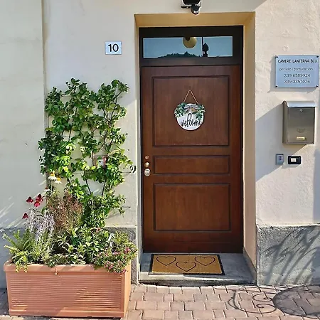 Mini-appartamenti, Lanterna Blu Konukevi 3*