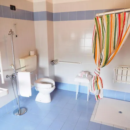 Mini-appartamenti, Lanterna Blu