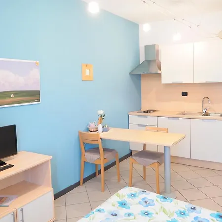 Mini-appartamenti, Lanterna Blu Konukevi Mombello Monferrato