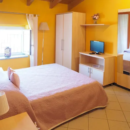 Mini-appartamenti, Lanterna Blu Mombello Monferrato