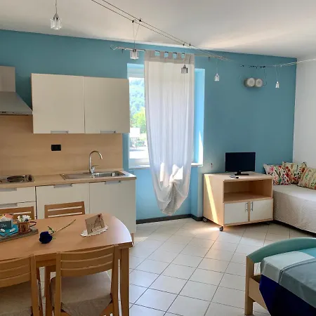 Konukevi Mini-appartamenti, Lanterna Blu 3*
