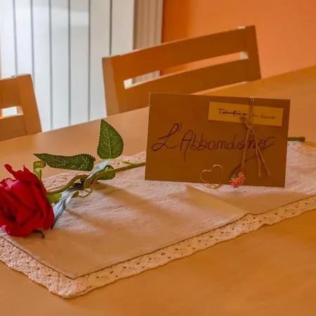 Mini-appartamenti, Lanterna Blu Konukevi