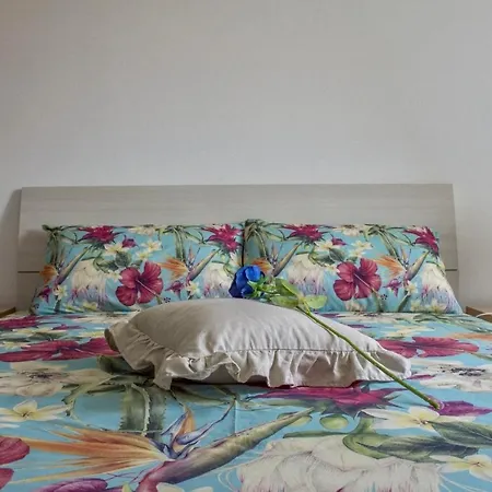 Mini-appartamenti, Lanterna Blu Konukevi Mombello Monferrato