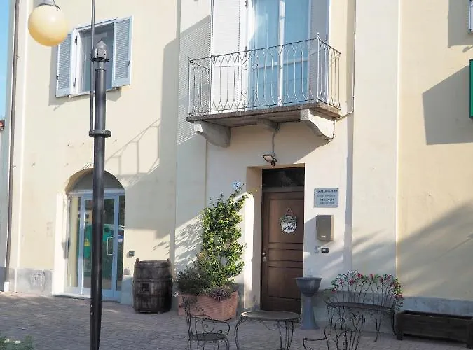Mini-appartamenti, Lanterna Blu Mombello Monferrato