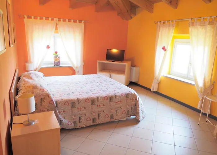 Mini-appartamenti, Lanterna Blu 3* Mombello Monferrato